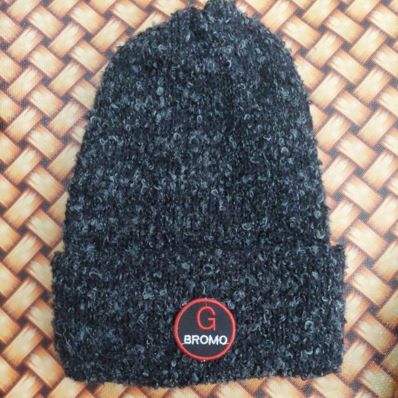 Topi Beanie - Hitam
